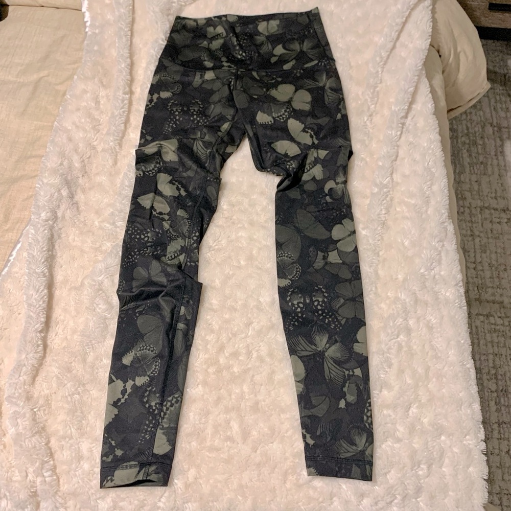 Like new Lululemon leggings